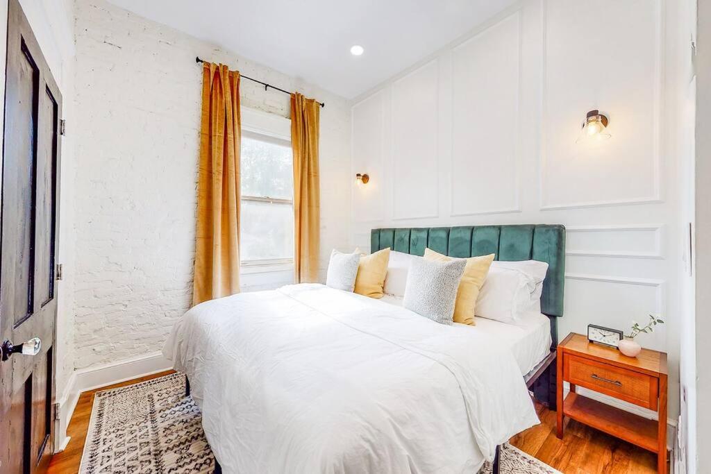 Luxury 8 Bed/4 Ba Nulu Home Private Yard/Parking ルイスビル エクステリア 写真