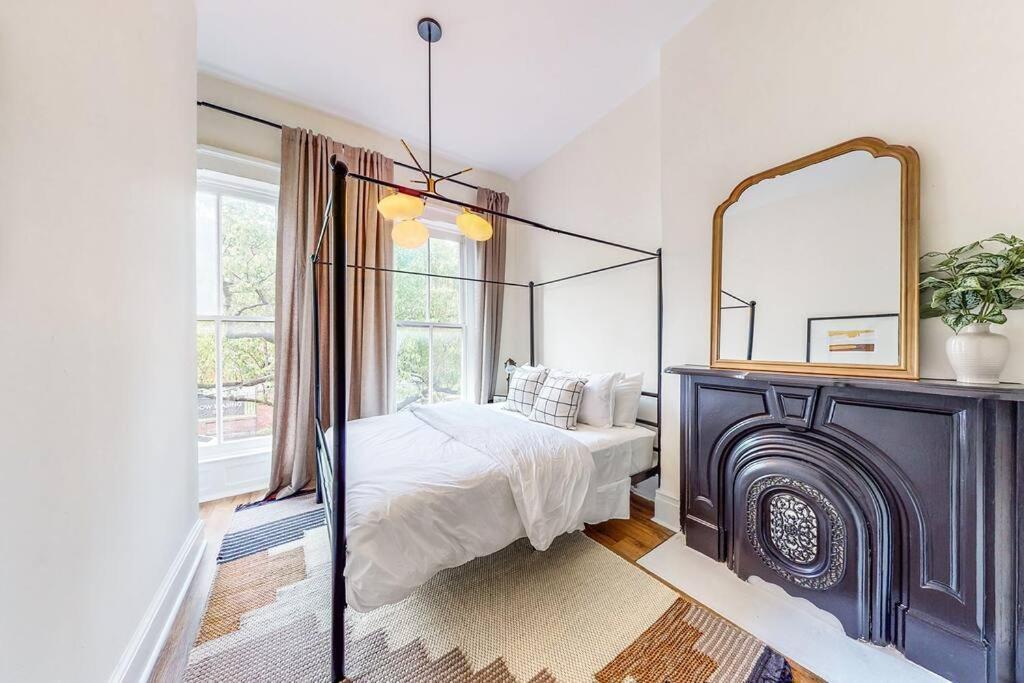 Luxury 8 Bed/4 Ba Nulu Home Private Yard/Parking ルイスビル エクステリア 写真