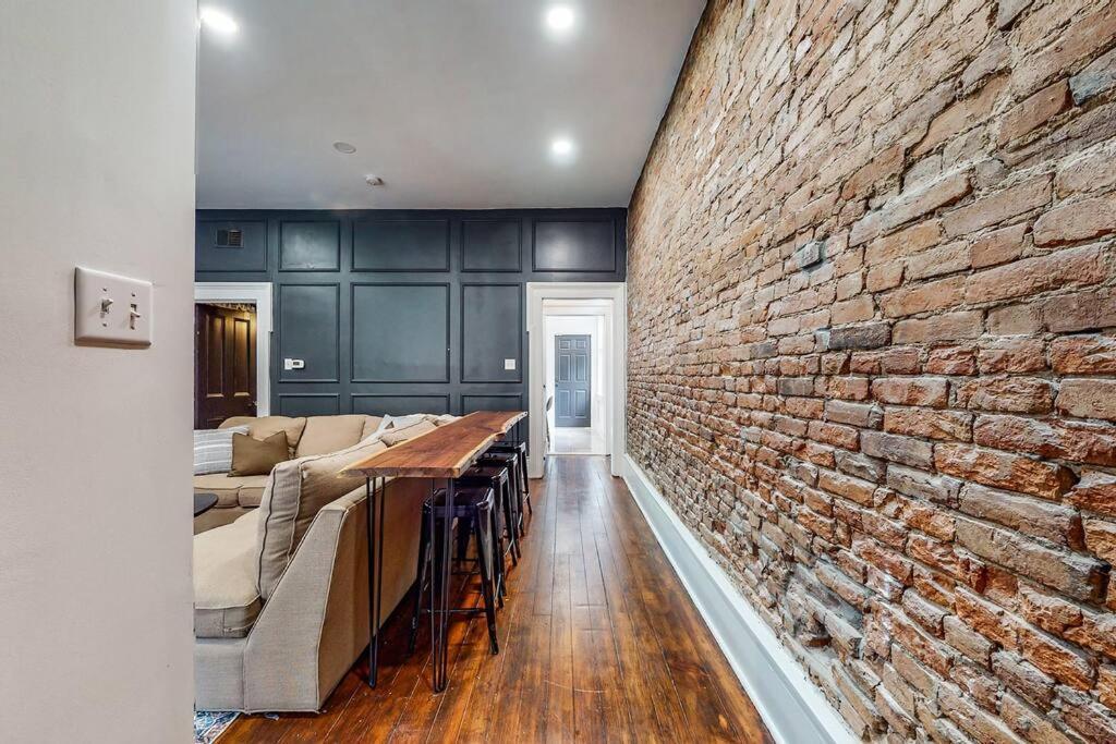 Luxury 8 Bed/4 Ba Nulu Home Private Yard/Parking ルイスビル エクステリア 写真
