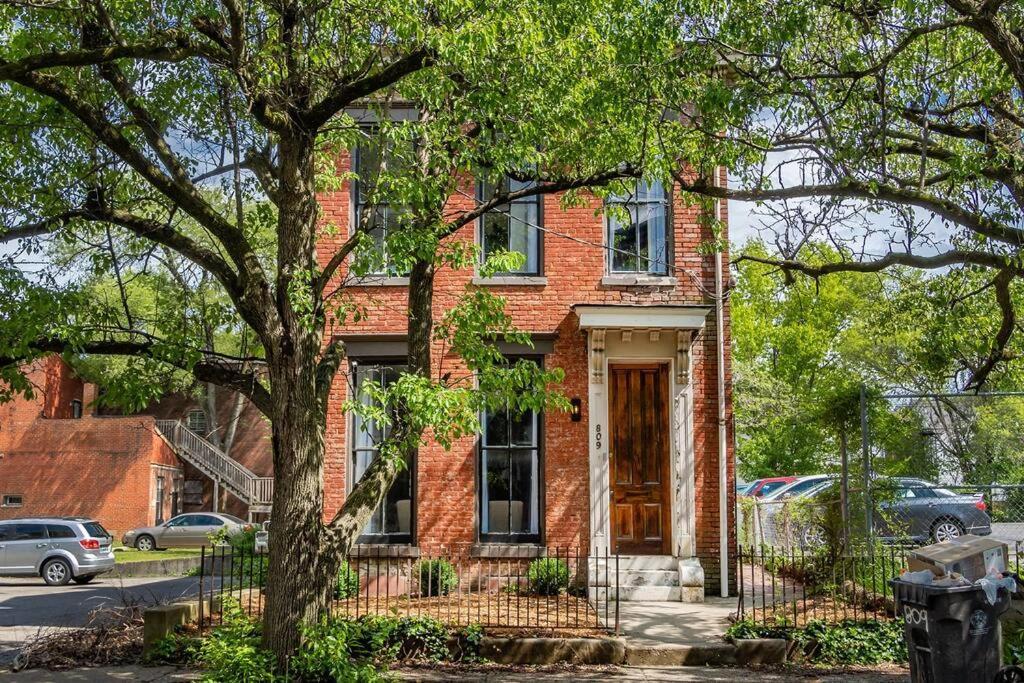 Luxury 8 Bed/4 Ba Nulu Home Private Yard/Parking ルイスビル エクステリア 写真