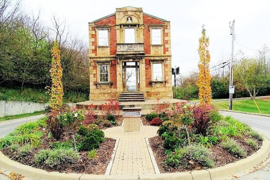 Luxury 8 Bed/4 Ba Nulu Home Private Yard/Parking ルイスビル エクステリア 写真